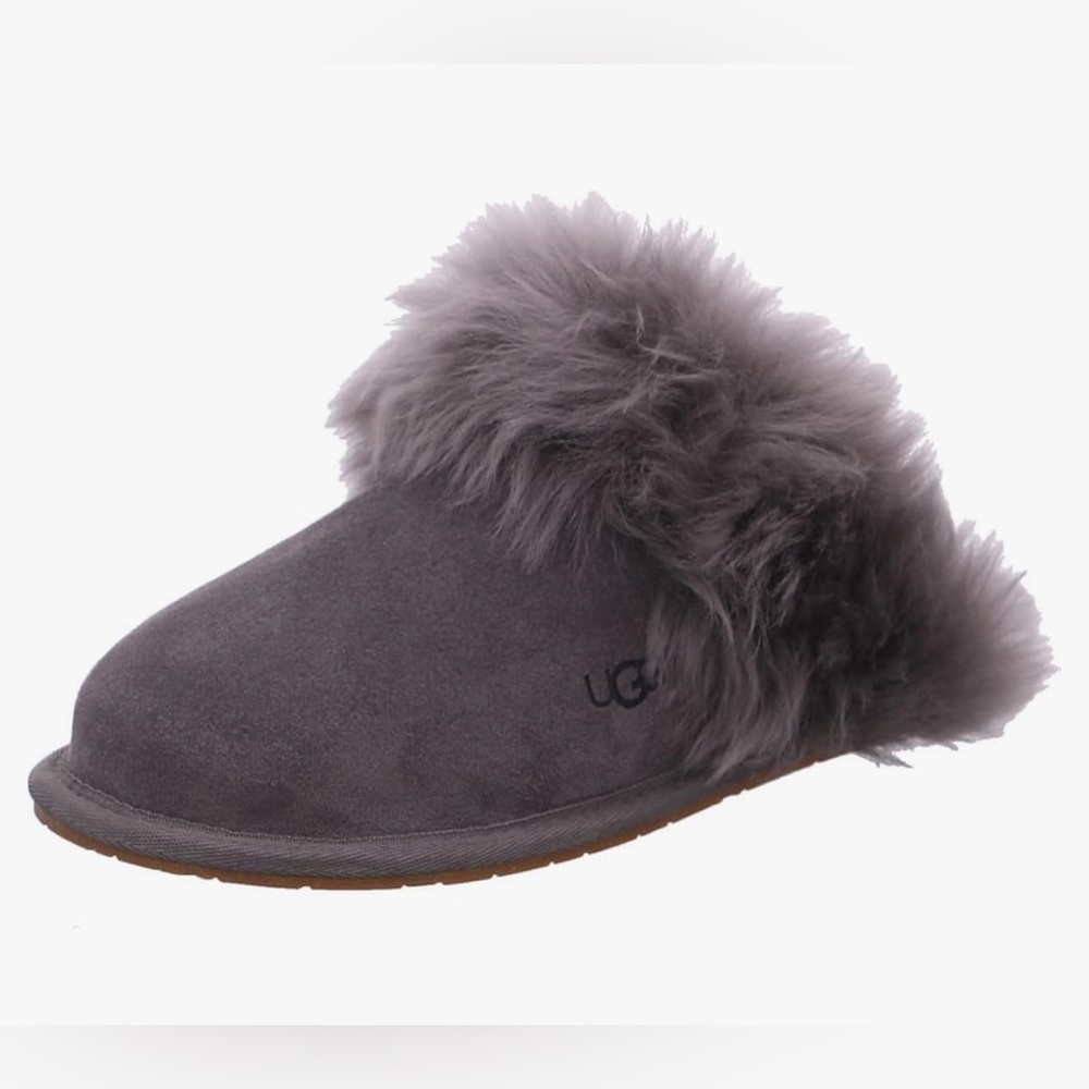 UGG’s Scuff Sis Slippers. Gray, Women’s Size 6, New Without Box